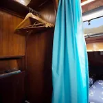 Aloha Jak's Boat Αλάσιο