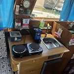 Aloha Jak's Boat Πλωτό κατάλυμα Αλάσιο