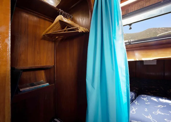 Aloha Jak's Boat Alassio