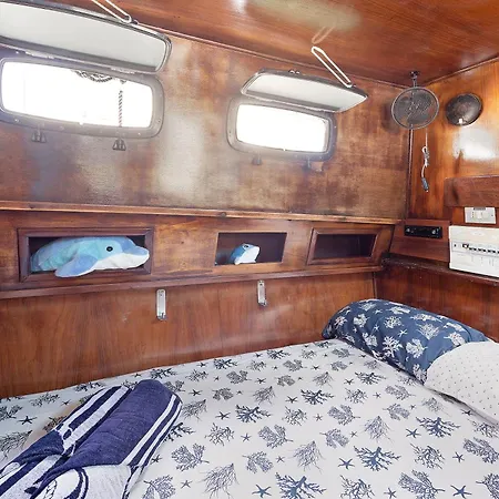 Aloha Jak's Boat